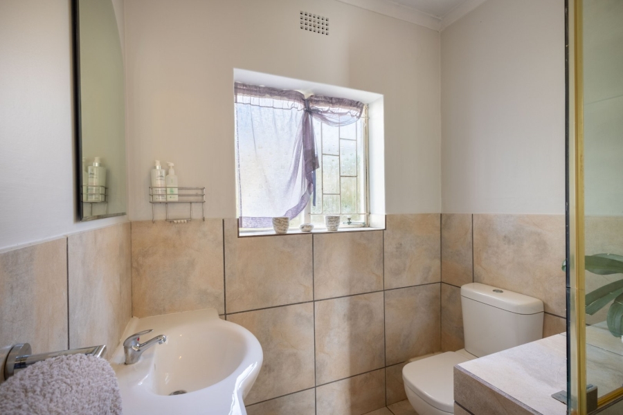 3 Bedroom Property for Sale in Upper Robberg Western Cape